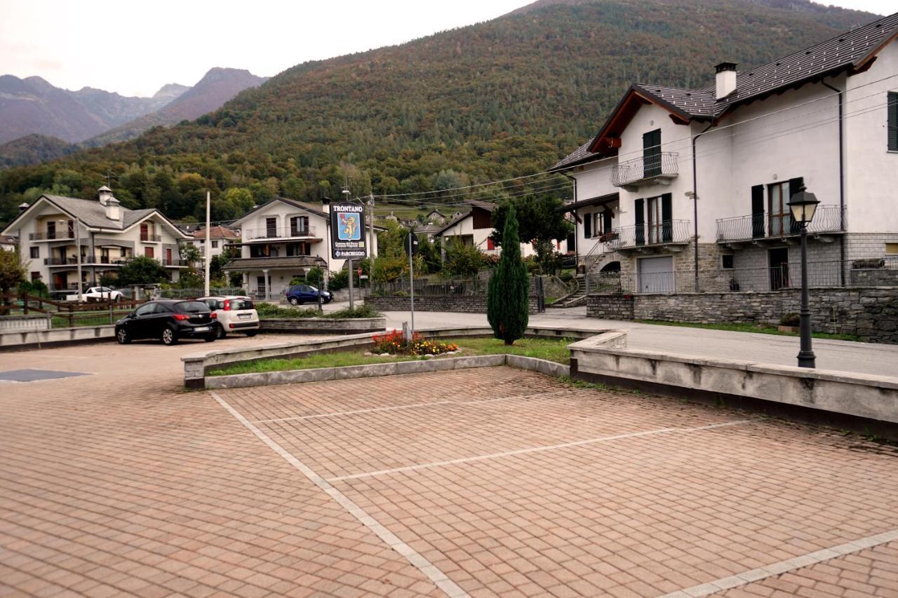 Villa Casa Del Cecco Trontano Exterior foto
